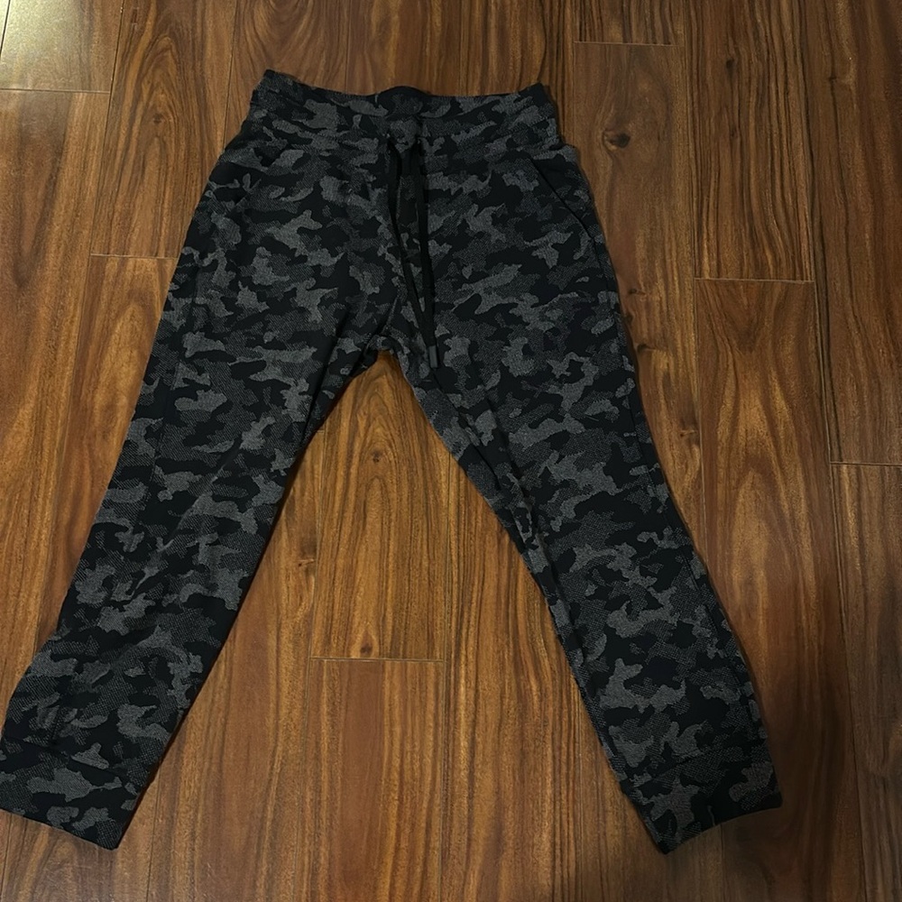 Lululemon pants